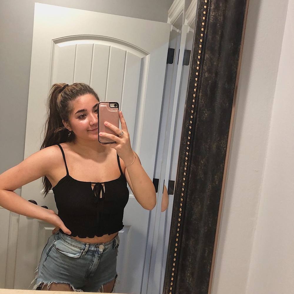 Crop top